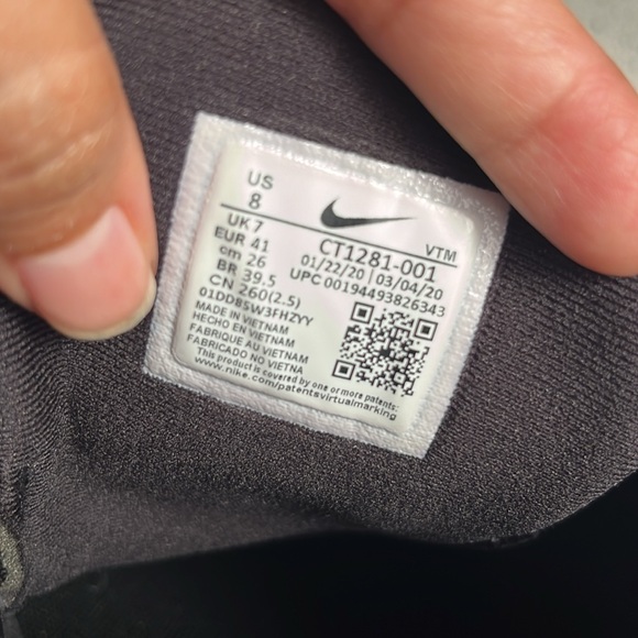 Nike Air Max 270 React ENG - Picture 5 of 7